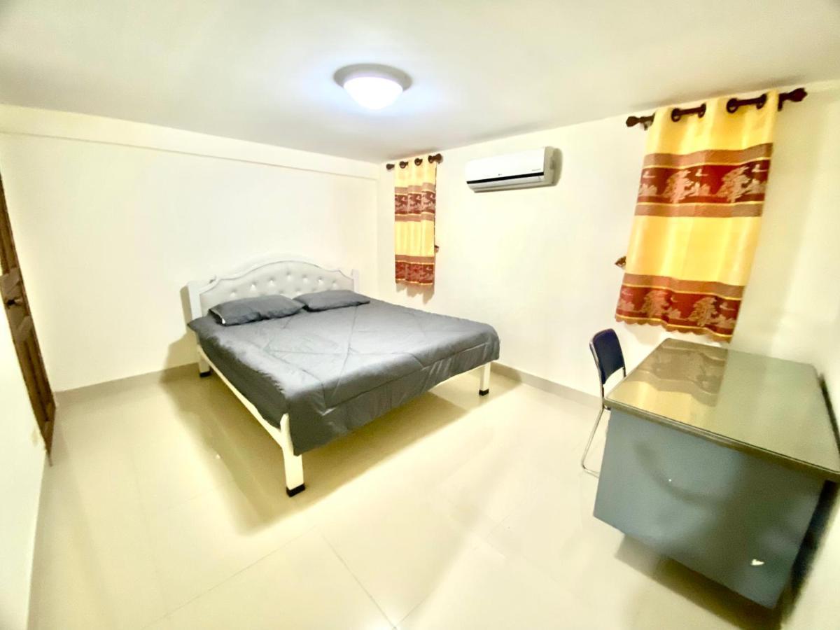 Sophia Homestay Pp Phnom Penh Exterior foto